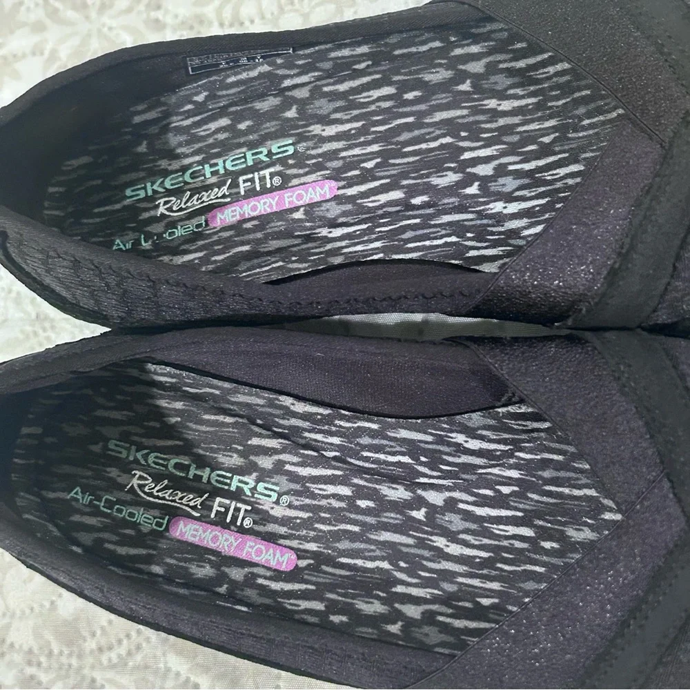 Skechers Relaxed Fit Bikers Wayfarer Women’s Comfort Slip On Black Suede Sz 8.5 - Picture 12 of 13